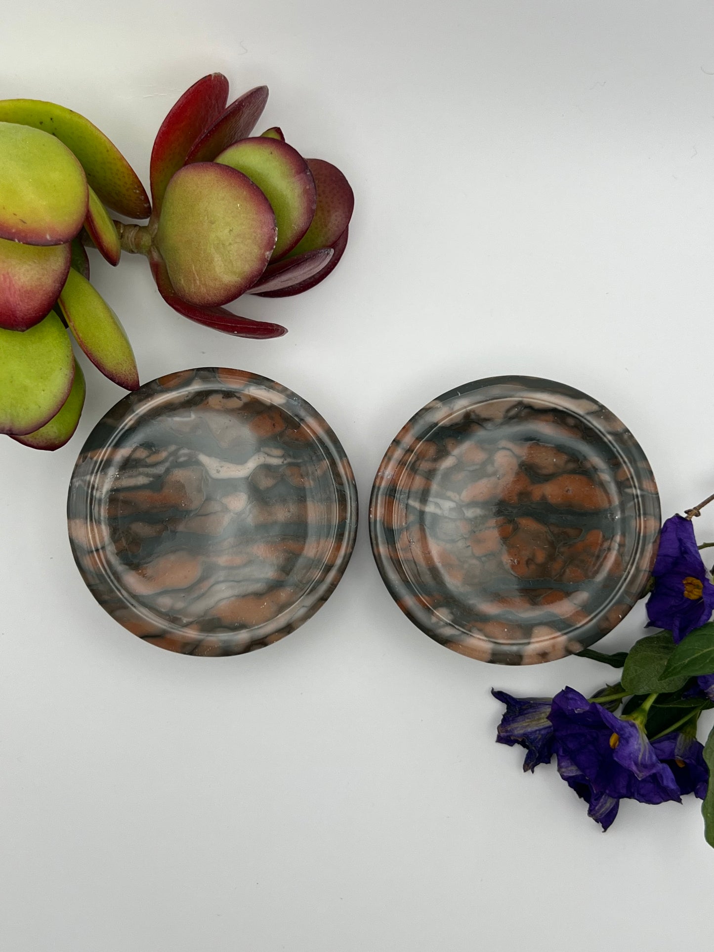 2 inch double flare stone plugs