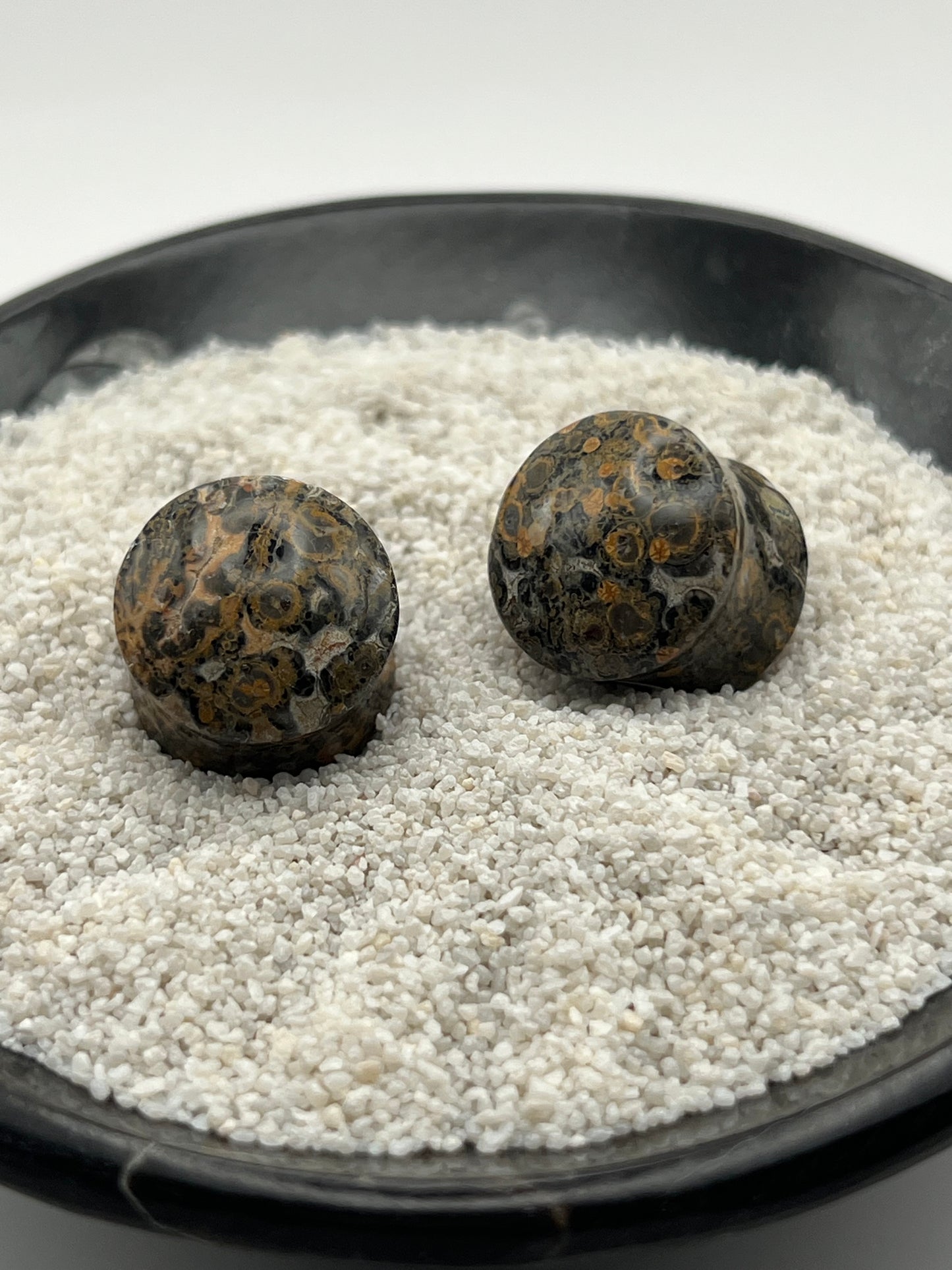 5/8 double flare stone plugs